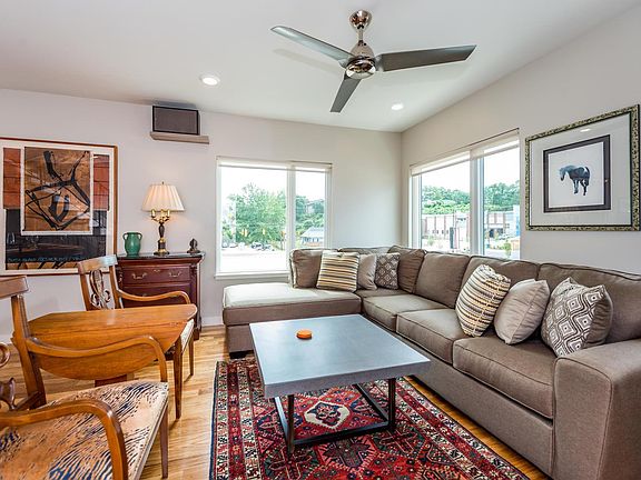 2nd image of 231 Short Coxe Ave #9