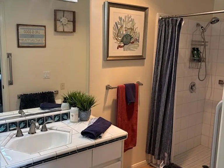 133 La Veta Ave — Photo 7
