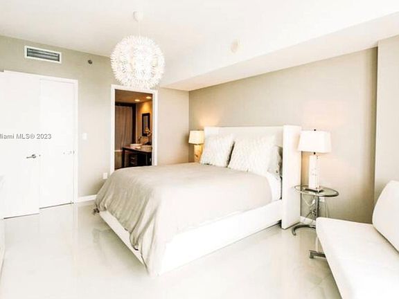 4th image of 485 Brickell Ave APT 4507