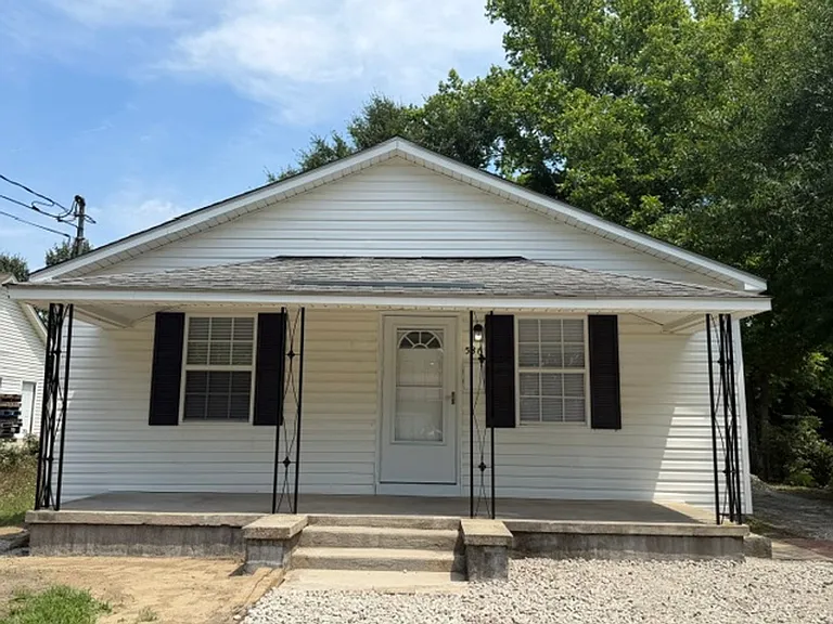 536 Linwood Ave — Photo 1