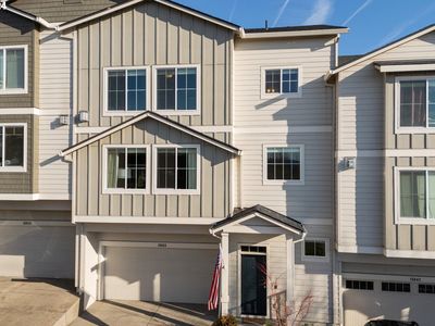 15633 SE Nyla Way, Happy Valley, OR, 97086