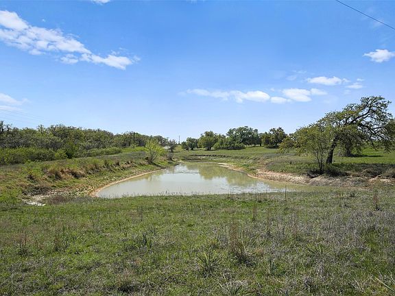 2nd image of 2202 County Road 3657