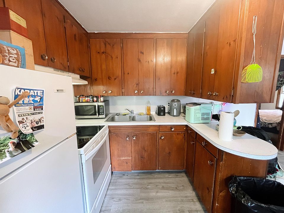 1st image of 519 1/2 S Almon St APT A