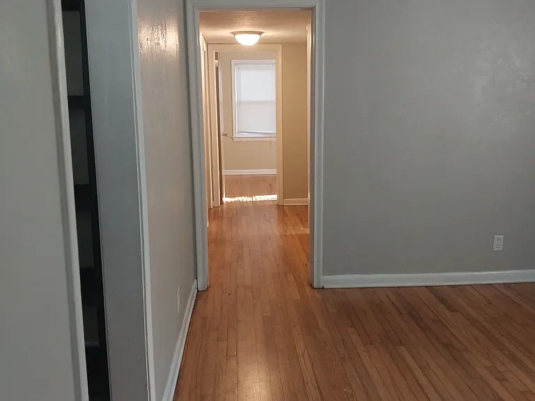 1634 Sharkey St — Photo 15