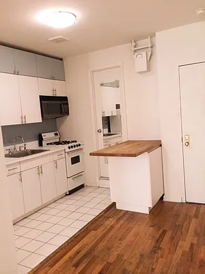 Rented by AJ Clarke | media 11