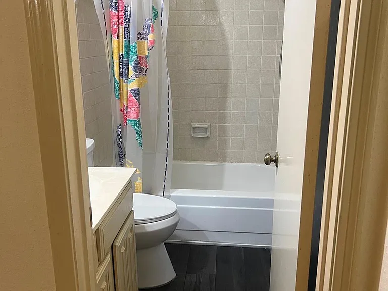 12400 Brookglade Cir #37 — Photo 15