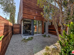 548 Broadway St, Los Angeles, CA 90291