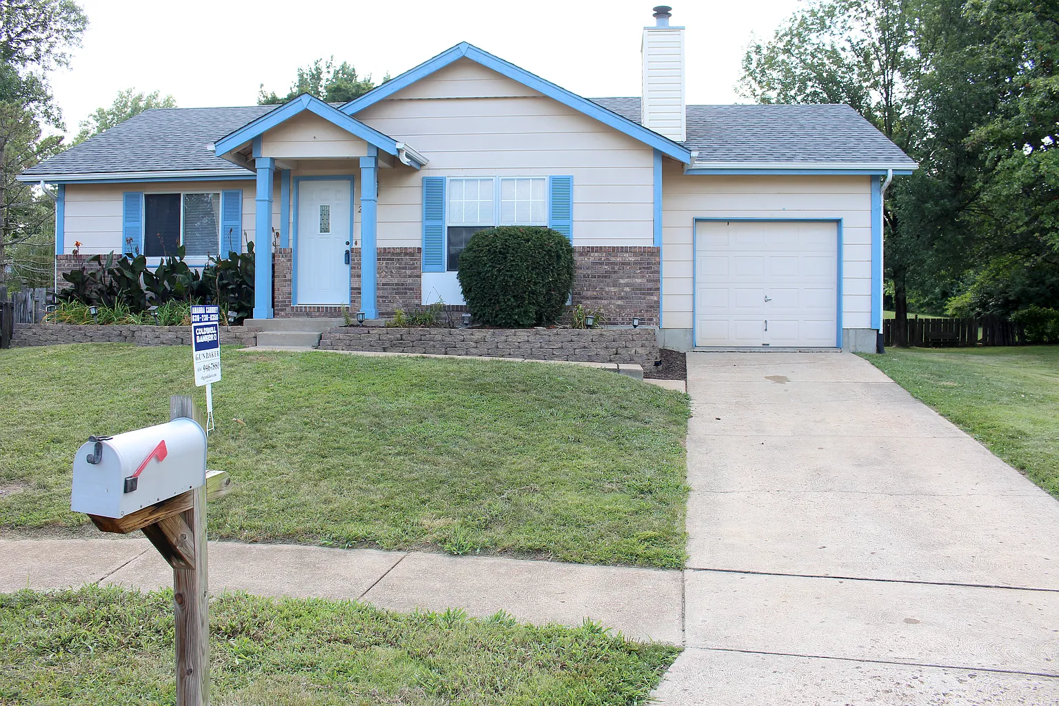2012 Freemantle Ct photo 1