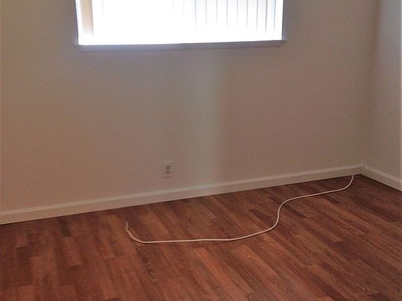 5th image of 10084 Decima Dr