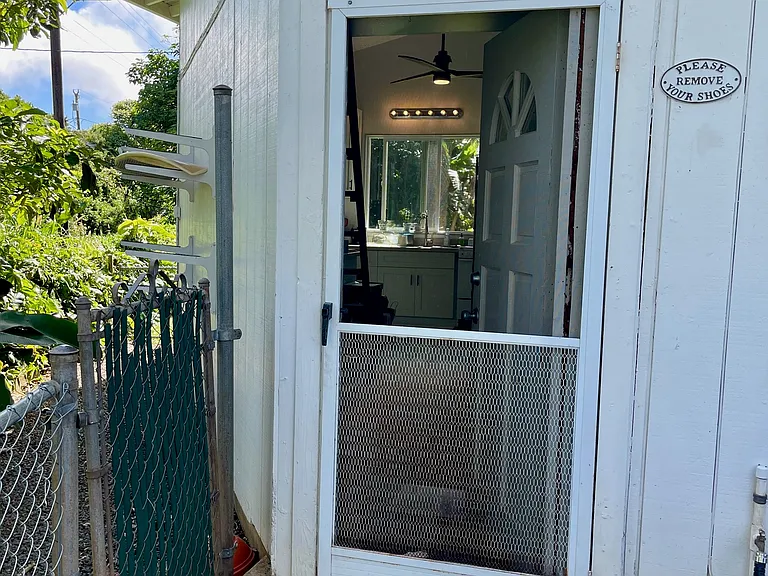 1631 Haiku Rd — Photo 2