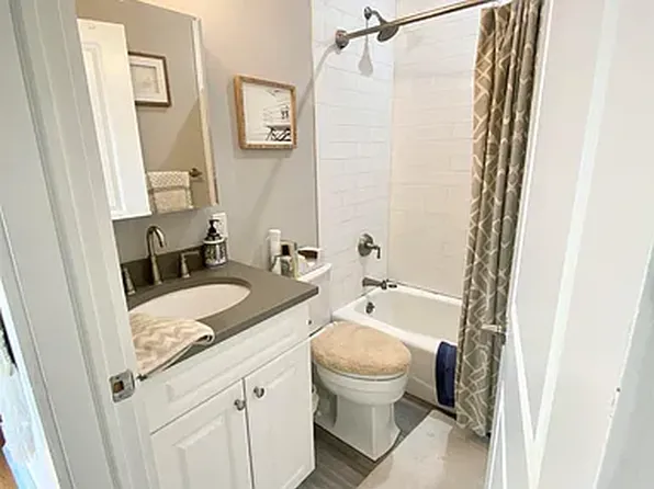 319 Willow Ave #2, Hoboken, NJ 07030