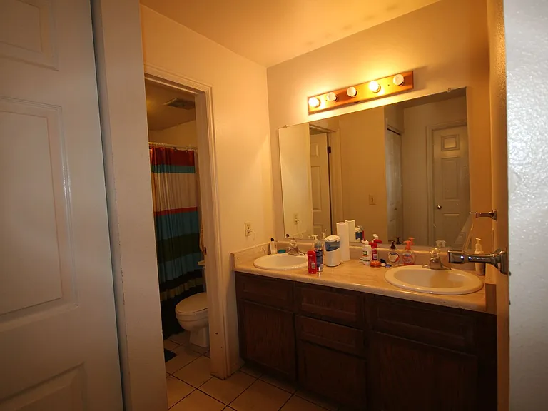 855 E 700 N #1-C — Photo 6
