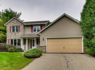 4805 Waterview Trl, Eagan, MN 55123