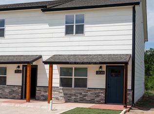 2827 N Oliver St, Wichita, KS 67220