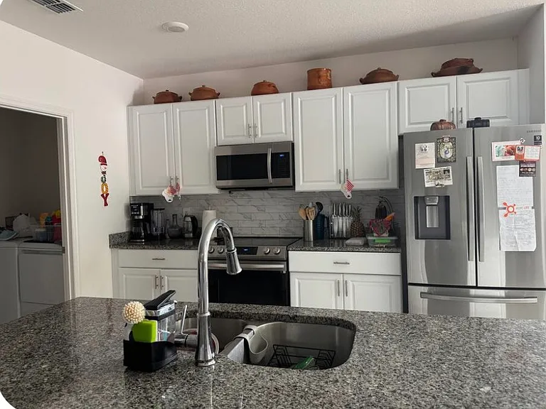 SE Flintlock Rd — Photo 13