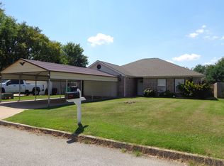 9002 Margaret Ln, Grove, OK 74344