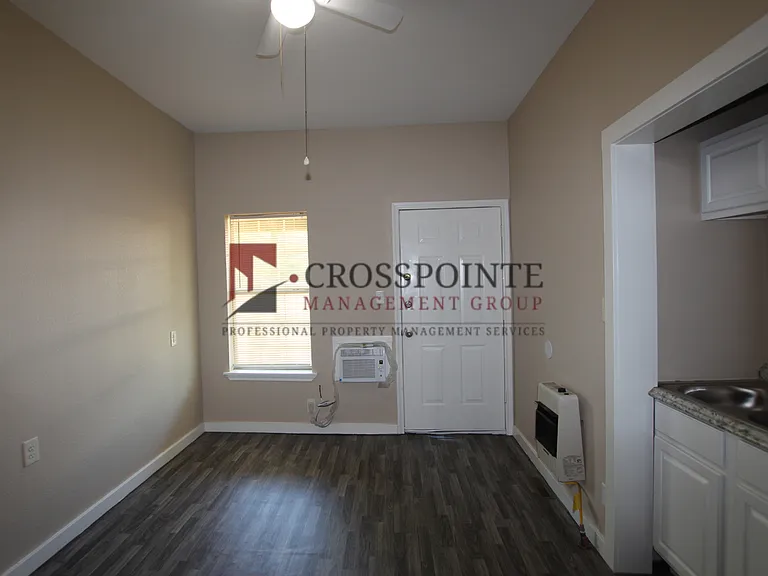 1010 S Bennett Ave #C — Photo 5