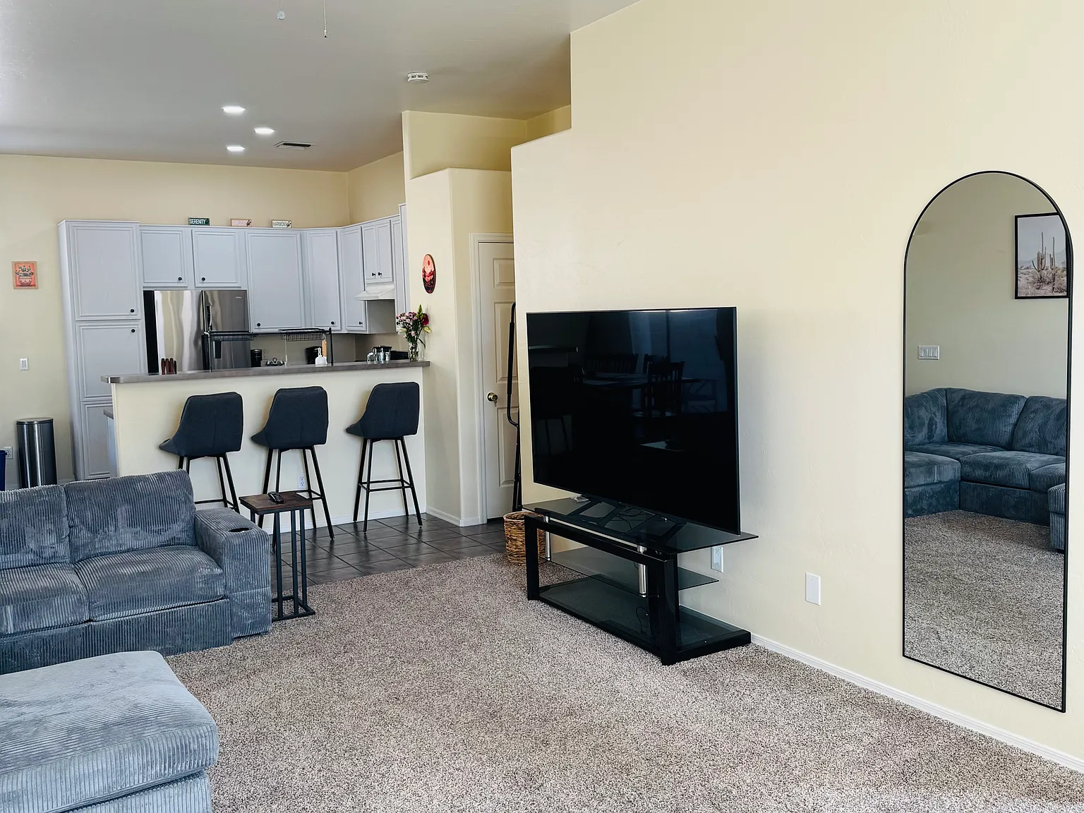 4 bed, 1601 sqft, $3,650 — Photo 4