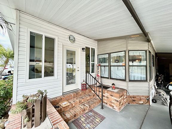 2nd image of 1 Hershey Ln
