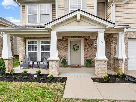 4th image of 95 Villa Way