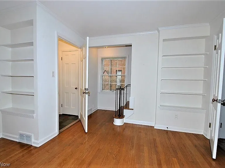 3578 Latimore Rd — Photo 2