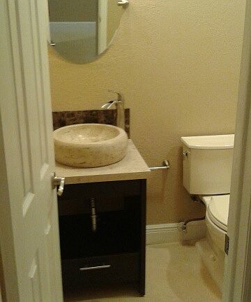 Guest bath with deep soak tub