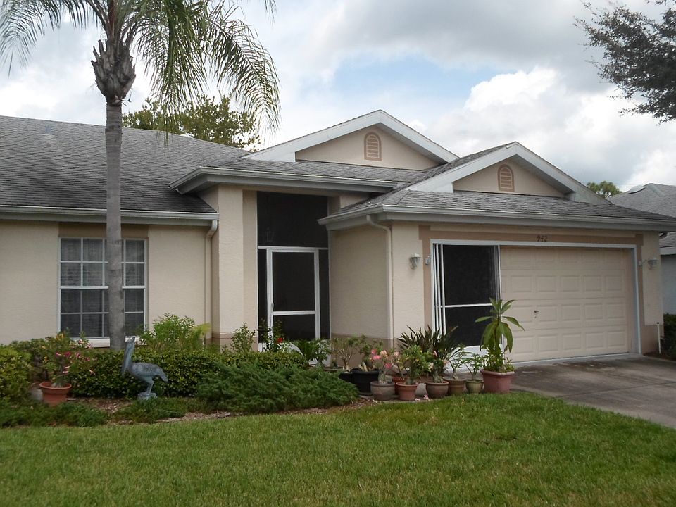 1st image of 942 Villeroy Greens Dr