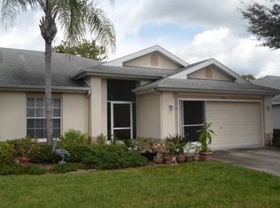 942 Villeroy Greens Dr, Sun City Center, FL 33573