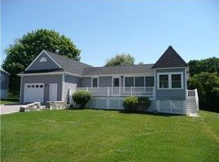 3 Clifford Dr, Westerly, RI 02891