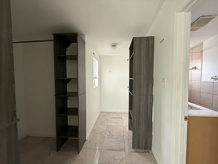 859 Canovia Ave — Photo 19