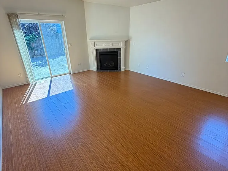 375 Twister St NE — Photo 9