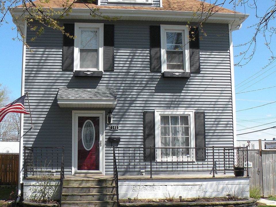 1st image of 148 N Grand Ave