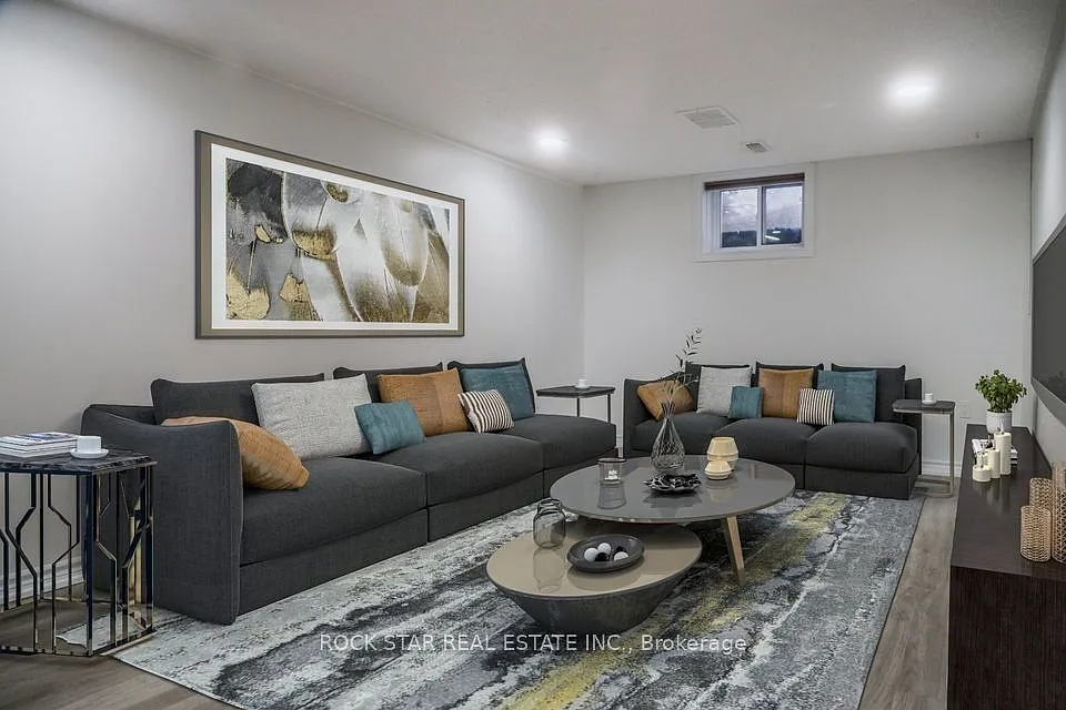 4 bed, $1,750 — Photo 2