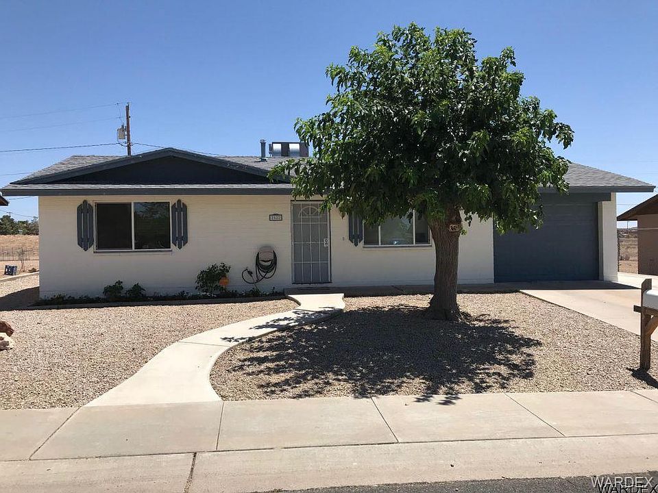 1st image of 2822 Margaret Ave
