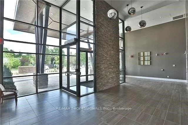 128 Garden Dr #323 — Photo 2