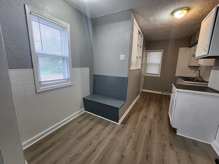 151 French St — Photo 4