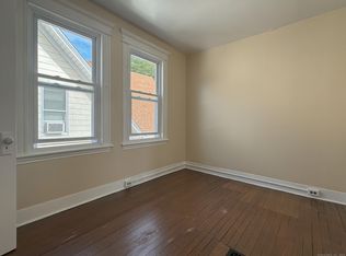 2528 Main St FLOOR 3, Bridgeport, CT 06606