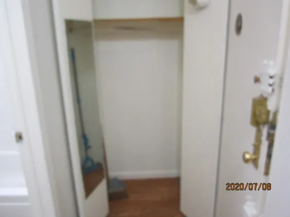 95 South 10th Street image 8 of 17