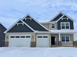 7528 Lotus Ln, Lino Lakes, MN 55038