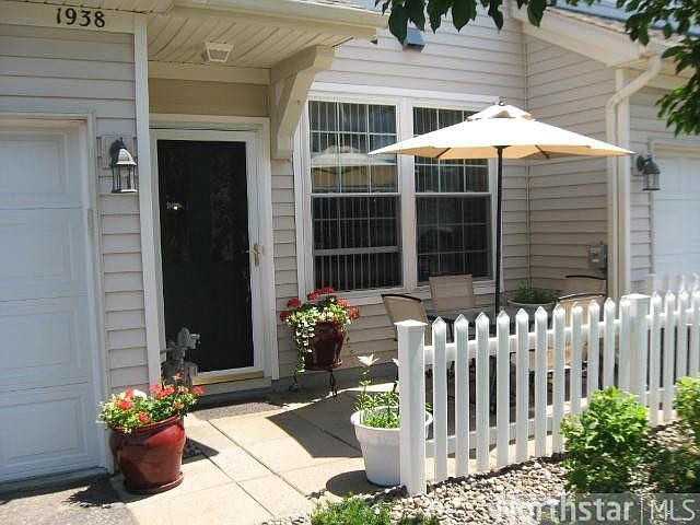 1st image of 1938 Bluestem Ln