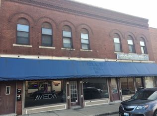 113 E 9th St #2A, Lockport, IL 60441