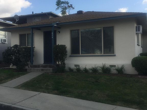 3rd image of 874 Carillo Dr
