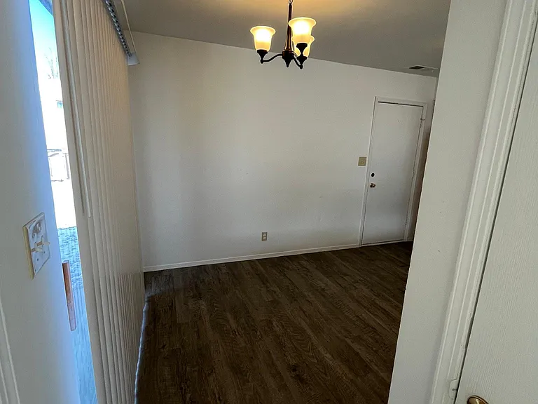 1841 Blackberry Rd NE — Photo 4