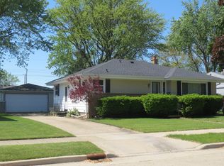 2425 34th St, Kenosha, WI 53140