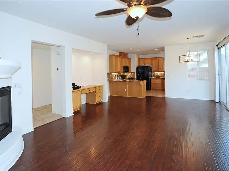1020 Via Latina St — Photo 5