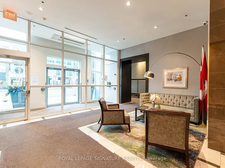 212 Eglinton Ave E #1411 — Photo 31