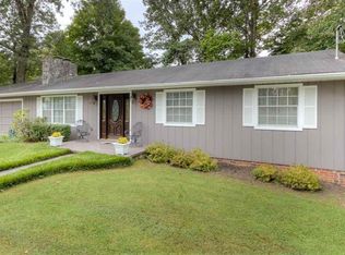 1203 S Park Dr, Huntington, WV 25701