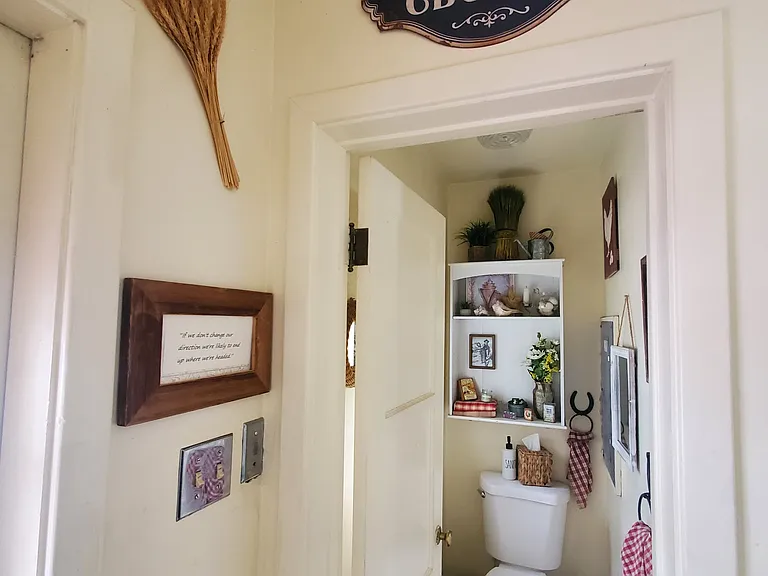 481 W Bush St — Photo 18