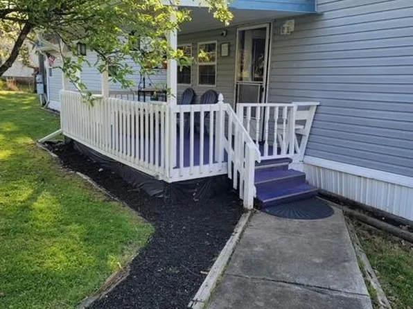 697 Mountaindale Rd, Fallentimber, PA 16639