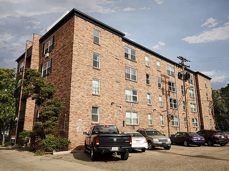 The Mason — Photo 12